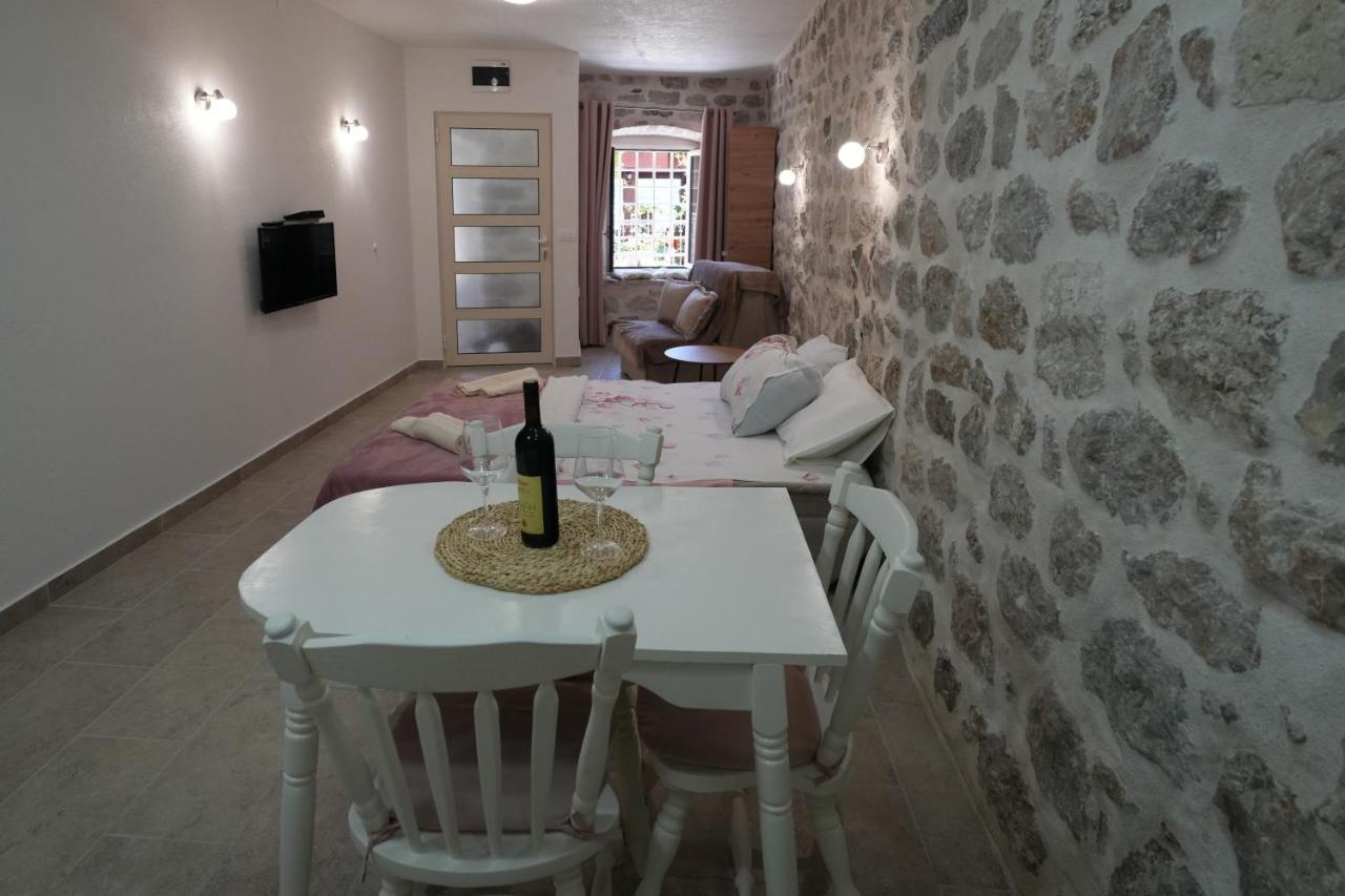 Apartments Visit Perast Ngoại thất bức ảnh