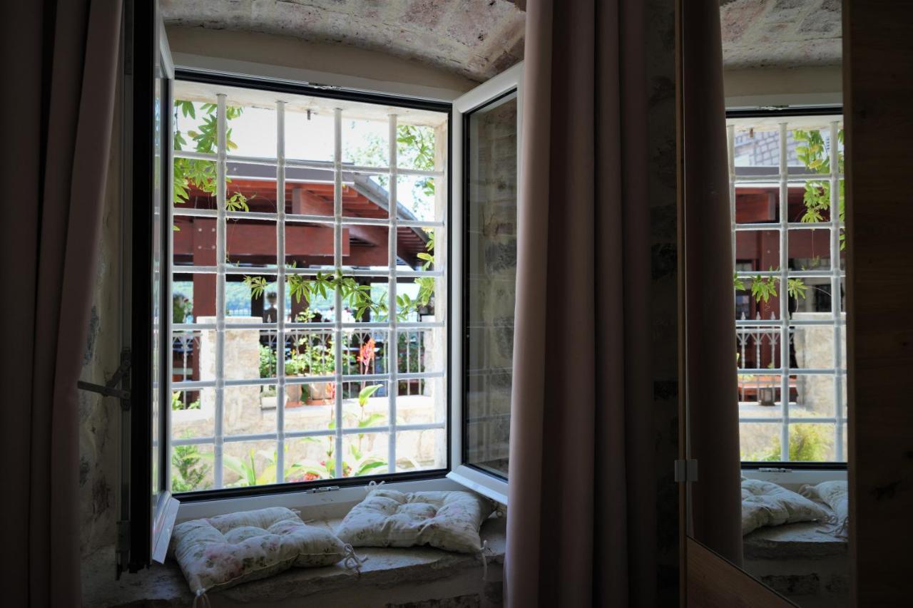 Apartments Visit Perast Ngoại thất bức ảnh