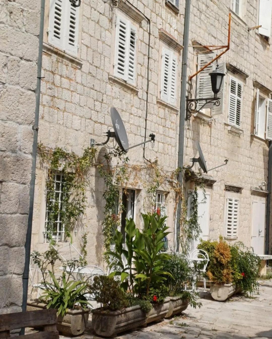 Apartments Visit Perast Ngoại thất bức ảnh
